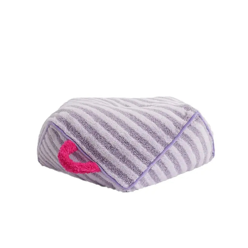 Cozy and Durable: The Perfect Pet-Friendly Sofa